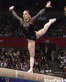 俄罗斯女子体操运动员展现实力登顶(俄罗斯女子体操运动员展现实力登顶视频) 俄罗斯女子体操运动员展现实力登顶(俄罗斯女子体操运动员展现实力登顶视频)