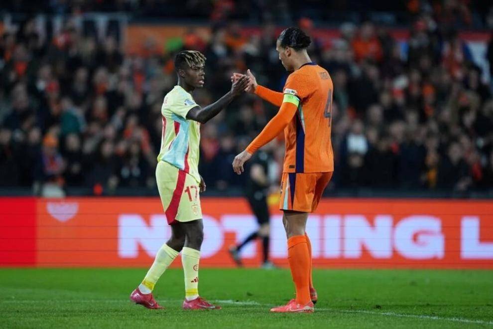 汉堡客场爆冷击败对手,重新建立德国联赛霸主地位的简单介绍 汉堡客场爆冷击败对手,重新建立德国联赛霸主地位的简单介绍