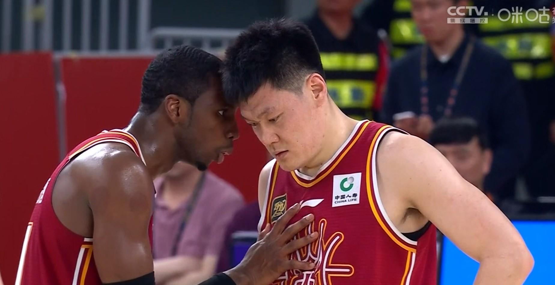 爱游戏app-率先突破重重封防，球队奠定胜局基础的简单介绍