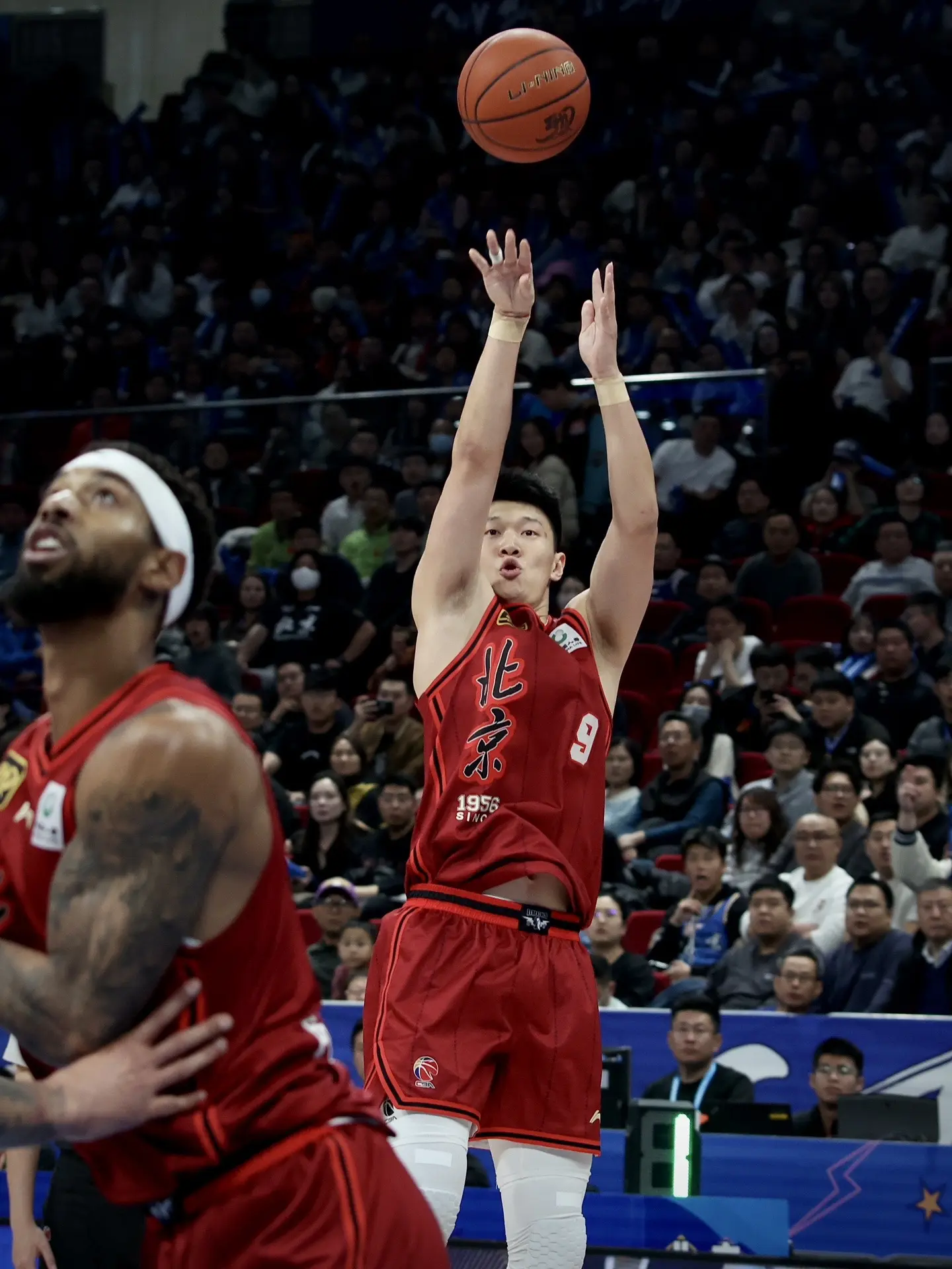 北京队在CBA季后赛中打出绝杀，被誉为全场沸腾