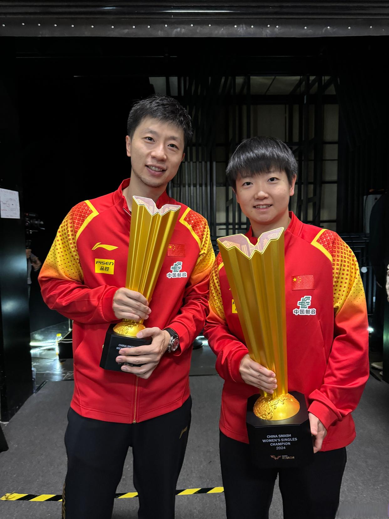 精彩瞬间!球员们全力拼搏,奋勇争先的简单介绍 精彩瞬间!球员们全力拼搏,奋勇争先的简单介绍