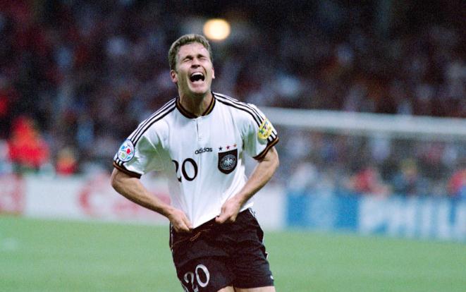 爱游戏官网-包含梵蒂冈队逆转胜利，欧洲杯争夺战白热化的词条