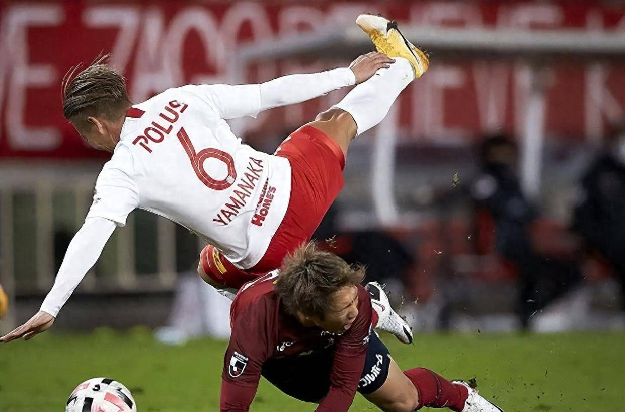 英格兰队员备战抢眼，冲刺胜利