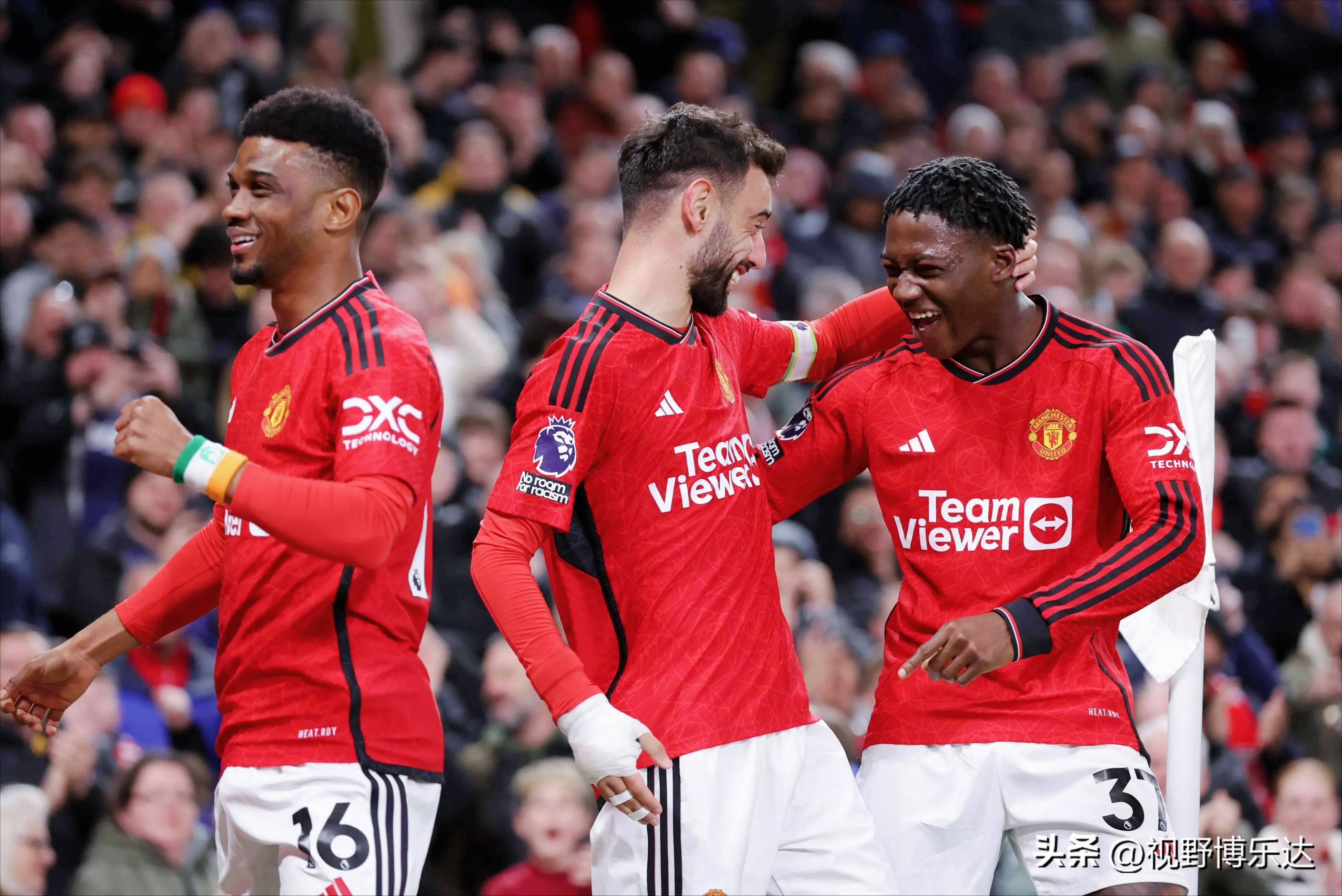 曼联狂胜对手,锁定欧冠冠军赛席位 曼联狂胜对手,锁定欧冠冠军赛席位