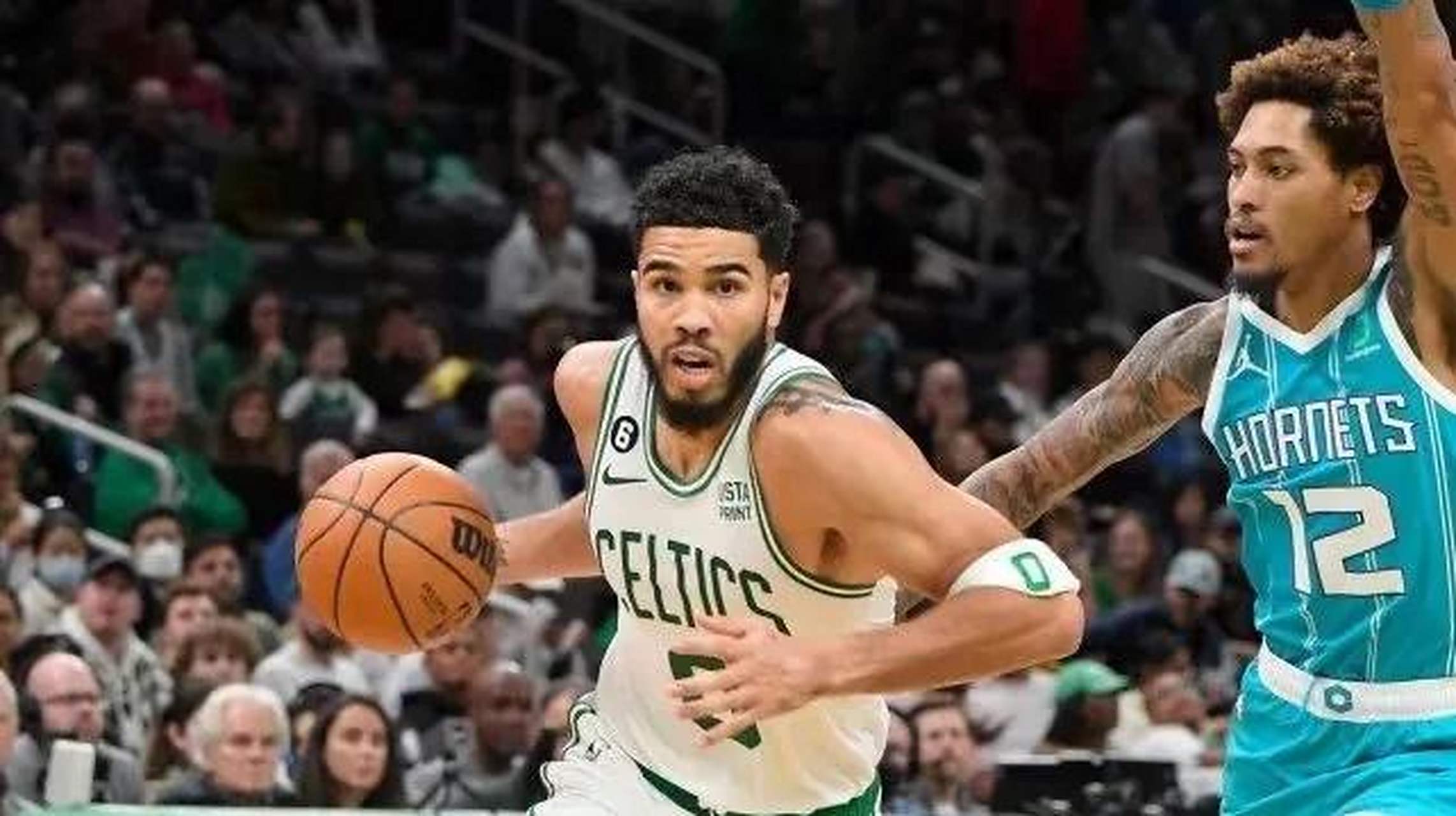 爱游戏在线登录-凯尔特人击败黄蜂，海沃德创造进攻空间