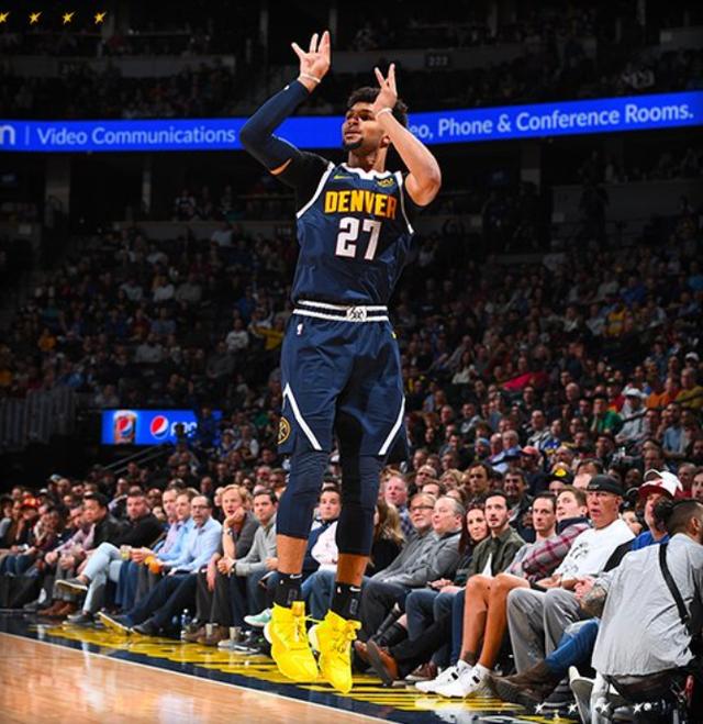 包含魔术客场逆转胜，成功反超对手的词条